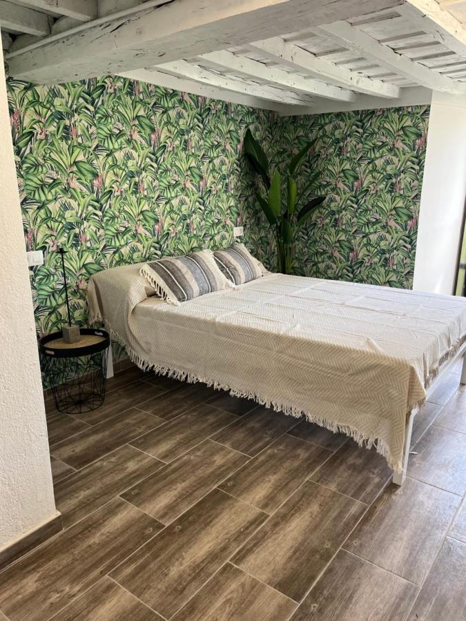 Hostel Porton ルーゴ エクステリア 写真